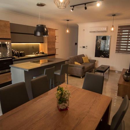 Msiebah Court San Gwann Modern Apt Near Sliema And St Julians 외부 사진