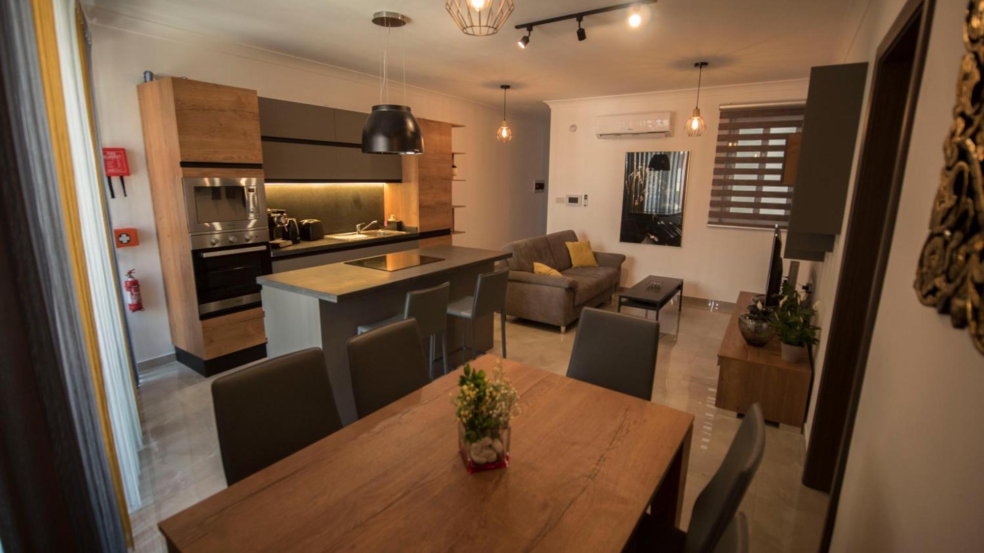 Msiebah Court San Gwann Modern Apt Near Sliema And St Julians 아파트 외부 사진